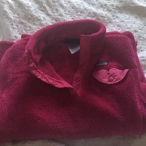 girls Patagonia pullover